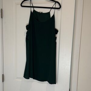 Elegant Green Sleeveless Dress